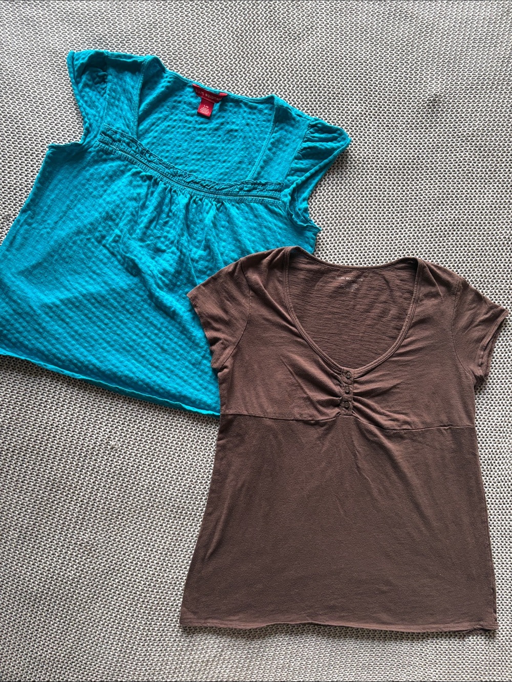 Bundle Lot of 2: Y2K B.U.M Equipment Babydoll Shirts with Cap Sleeves